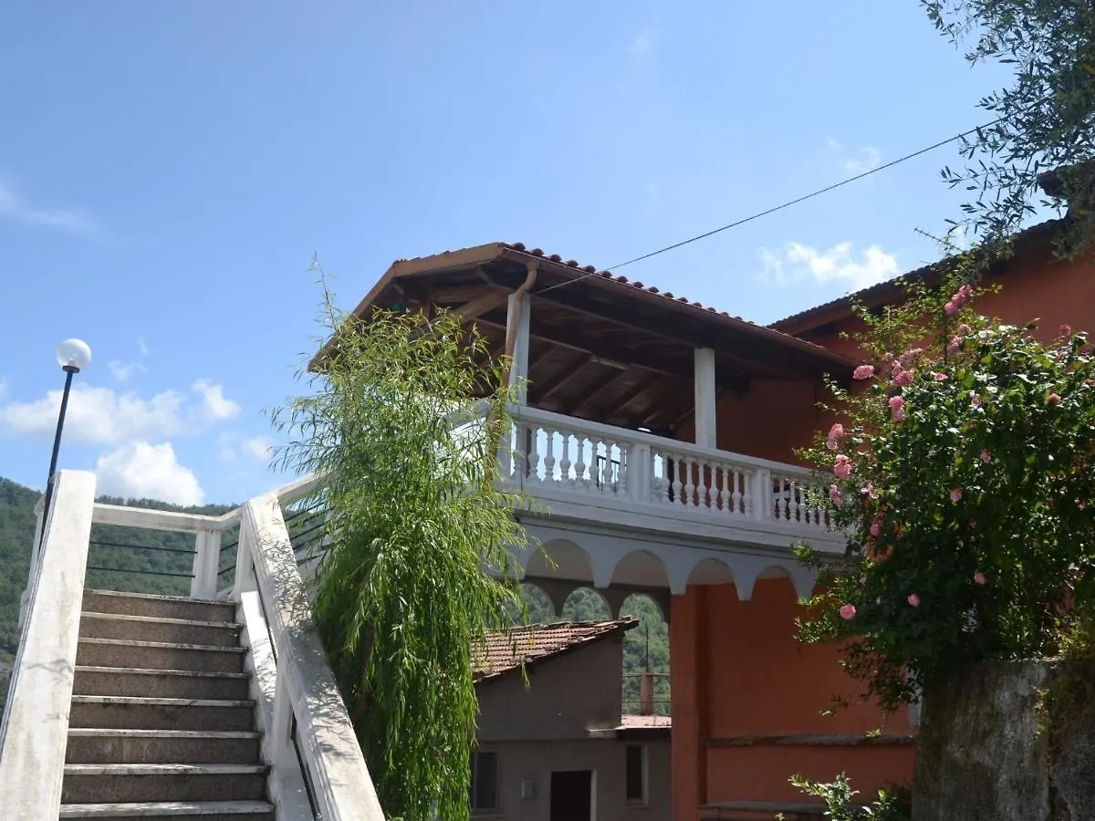 Cosy Holiday Home In Testico With Terrace And Barbecue 0*,