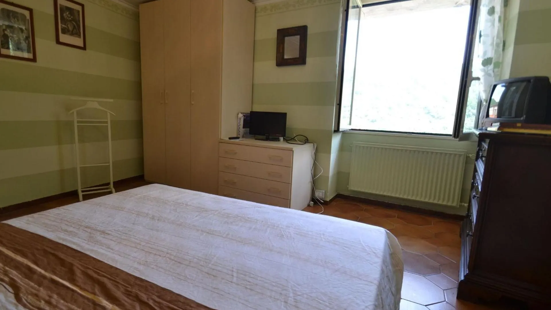 Cosy Holiday Home In Testico With Terrace And Barbecue Italy